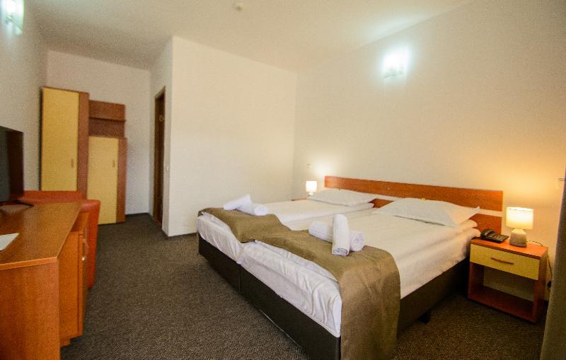 Long Street Hotel Μπρασόβ Εξωτερικό φωτογραφία